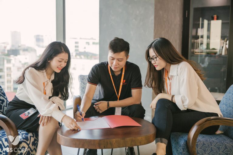 CAFEBIZ : Chuyển giao công nghệ Marketing doanh nghiệp – xu hướng mới từ VSS Corp